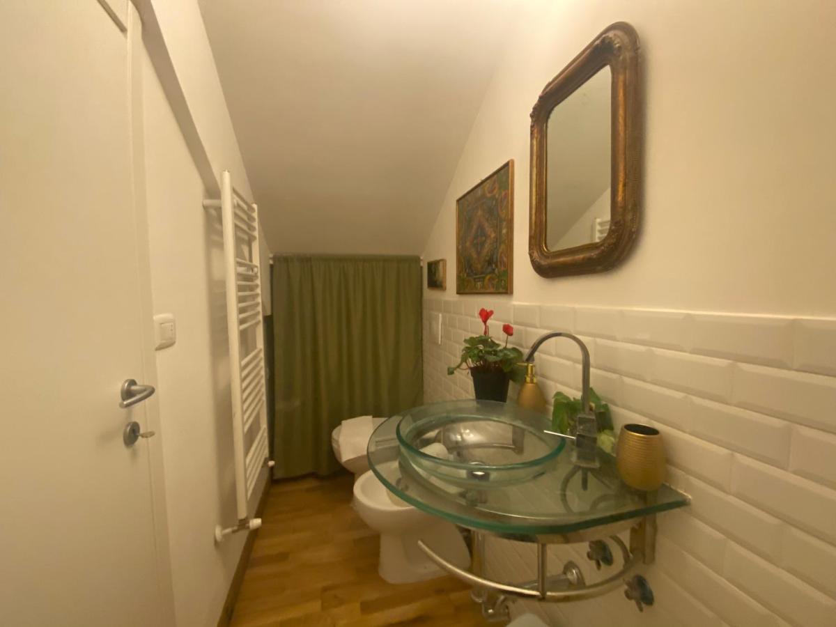 Piccolo E Indipendente A Garbatella Apartment โรม ภายนอก รูปภาพ