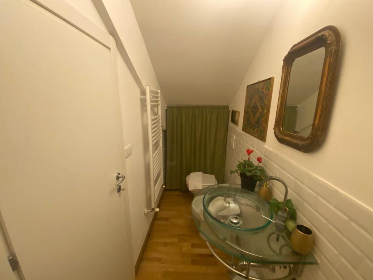 Piccolo E Indipendente A Garbatella Apartment โรม ภายนอก รูปภาพ